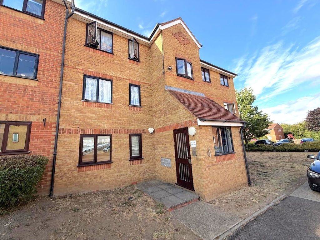 Property photo 1 of 6