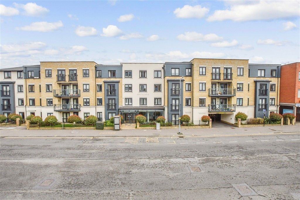 Property photo 1 of 8 External (Web)