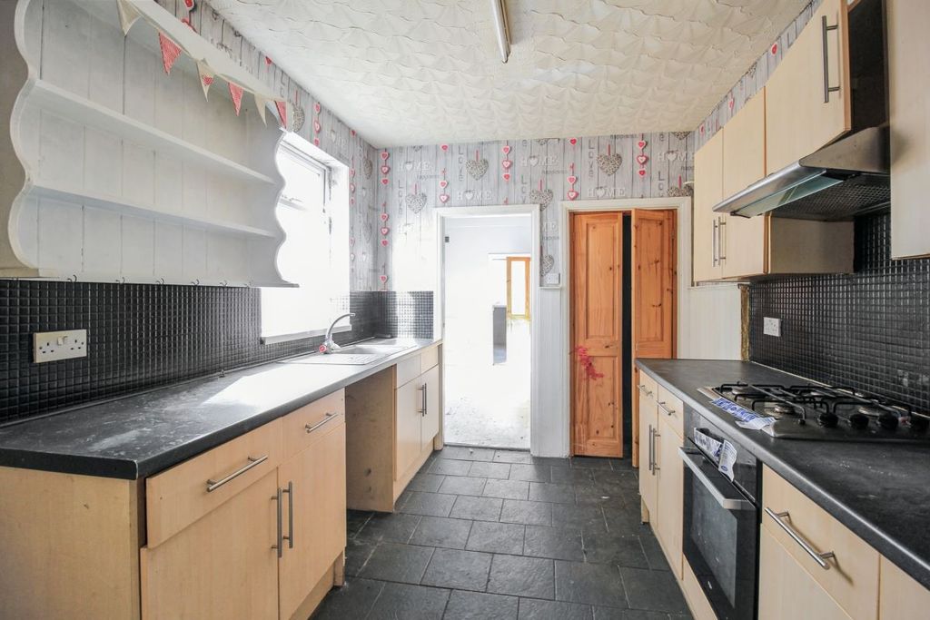 Property photo 3 of 10 Image 3