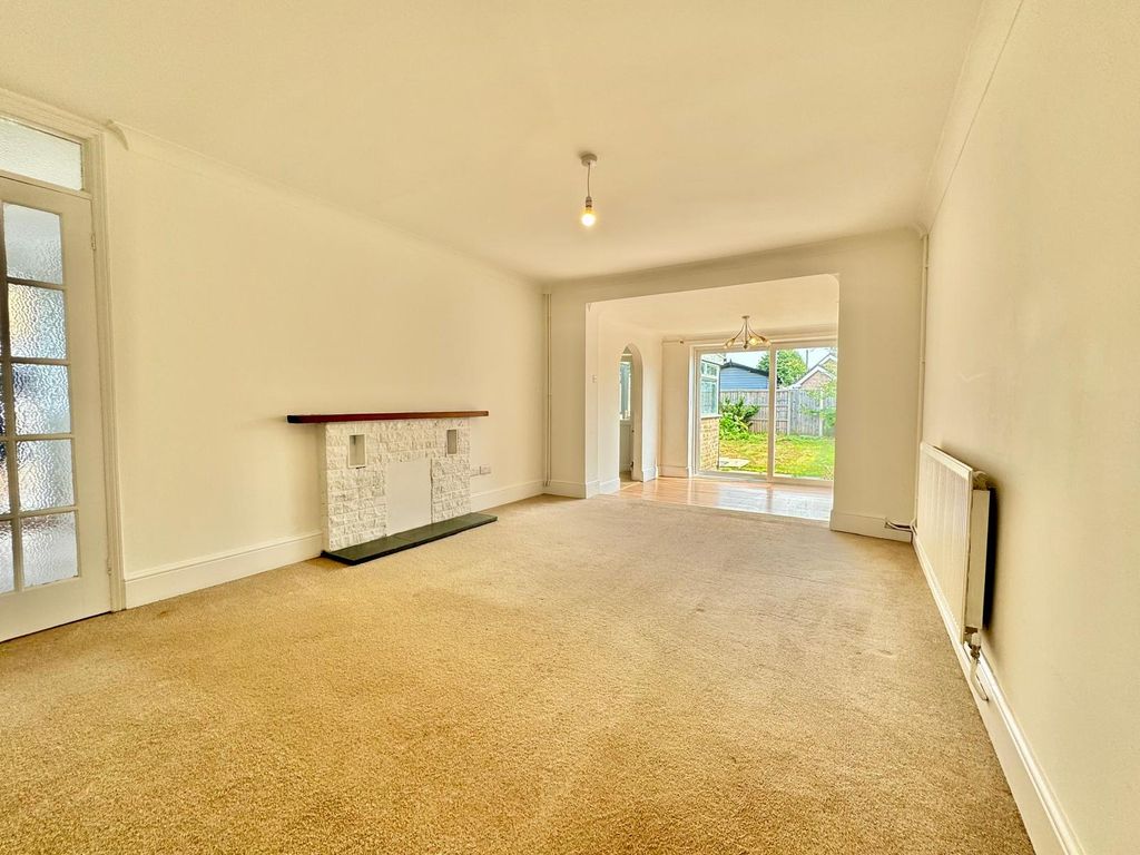 Property photo 3 of 22 Image