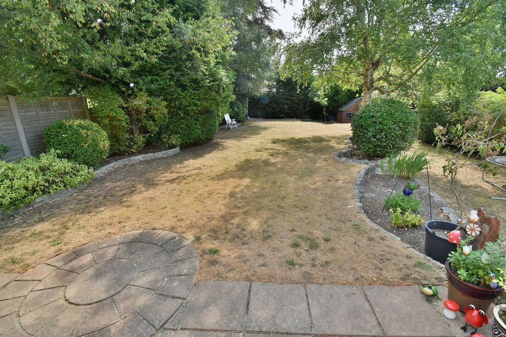 Property photo 3 of 22