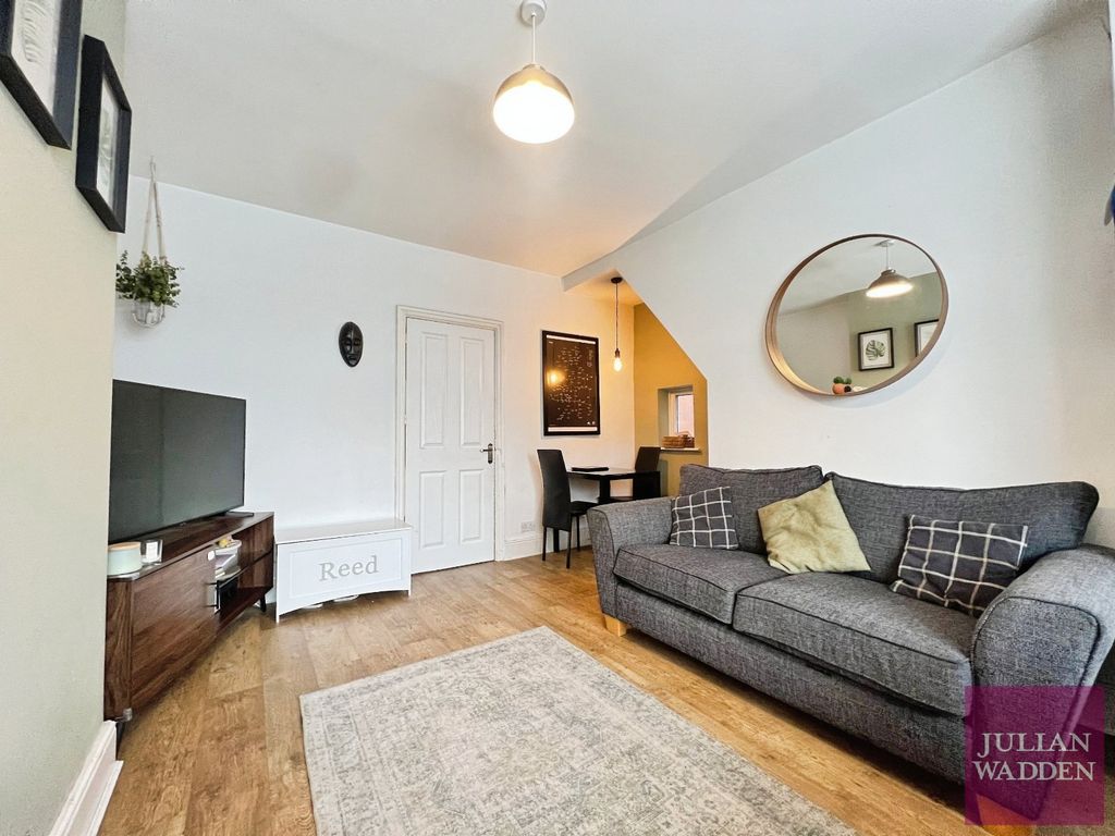 Property photo 2 of 9 Picture 2