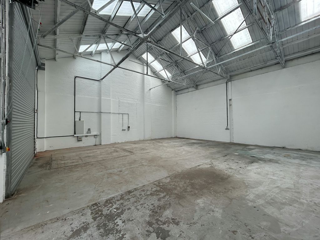 Property photo 2 of 6 Img_4916.Jpg
