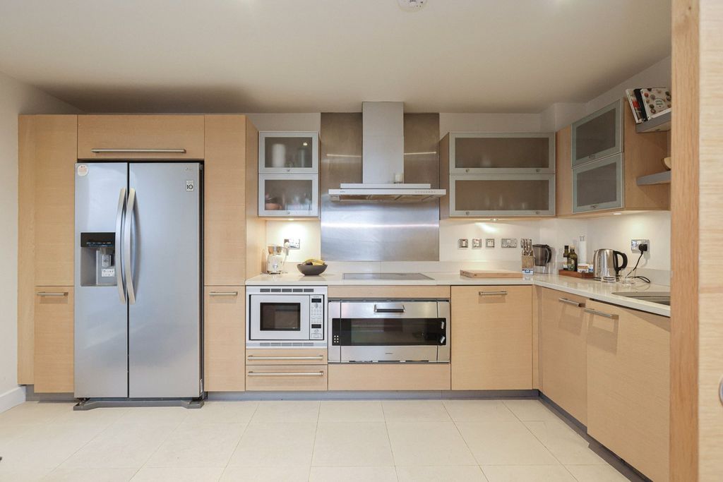 Property photo 2 of 35 Picture No. 53