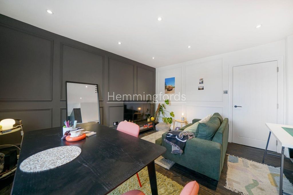 Property photo 3 of 15 98C Farleigh Road  - 36Bhnetdvrqq5Bwgaoxf.Jpg