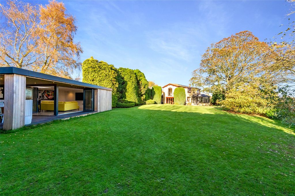 Property photo 1 of 22 Picture No. 27