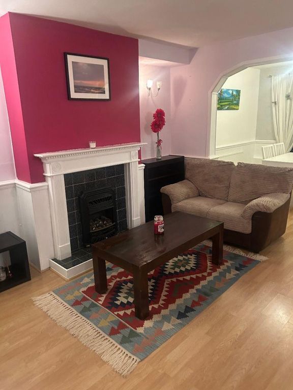 Property photo 1 of 7 Photo 1