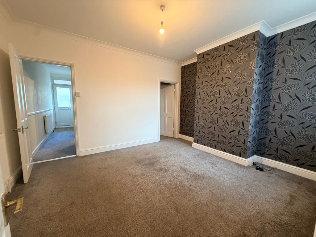 Property photo 3 of 13 Img_2308