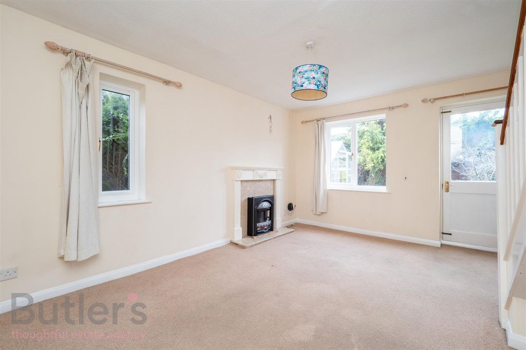 Property photo 2 of 12 CC-004 Wm.Jpg