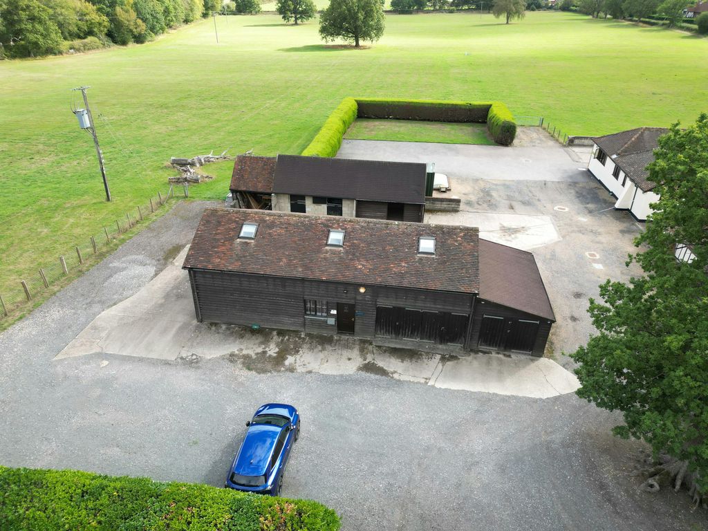 Property photo 2 of 8 Dji_0100.Jpg