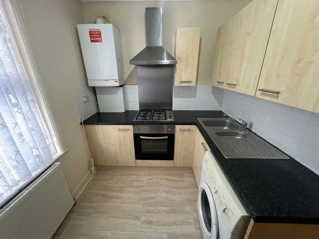 Property photo 3 of 11