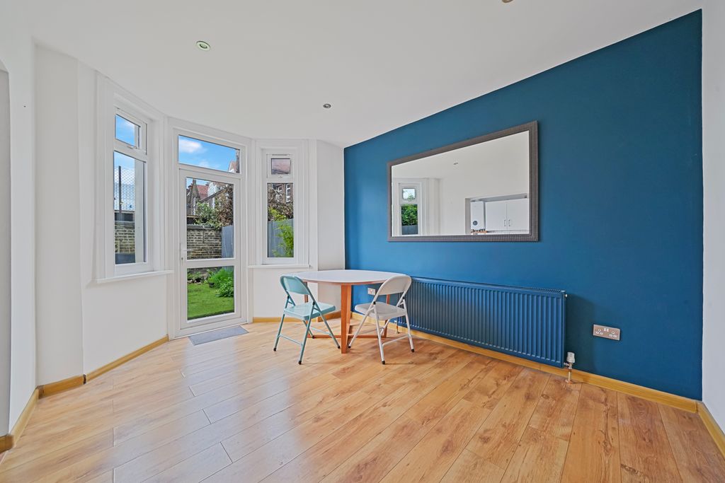 Property photo 2 of 13 Dsc07590