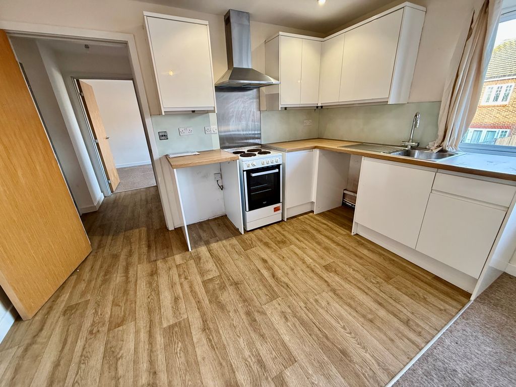 Property photo 2 of 7 2 Northend Lodge Kitchen Jpg