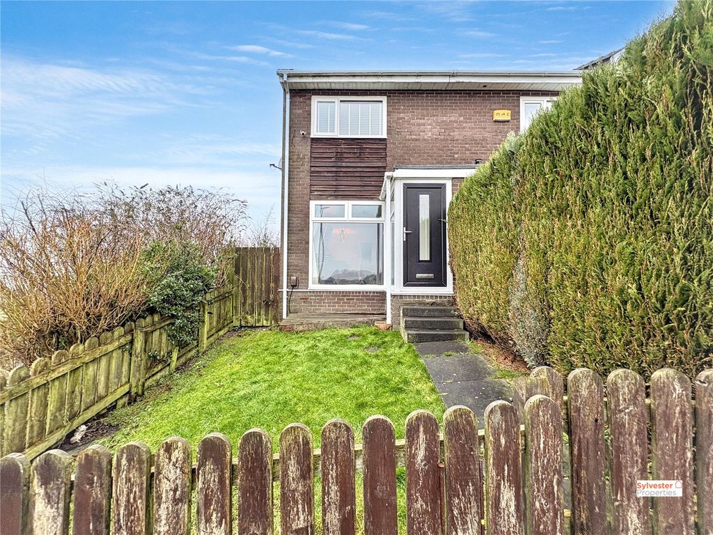 Property photo 2 of 24 Picture No. 25