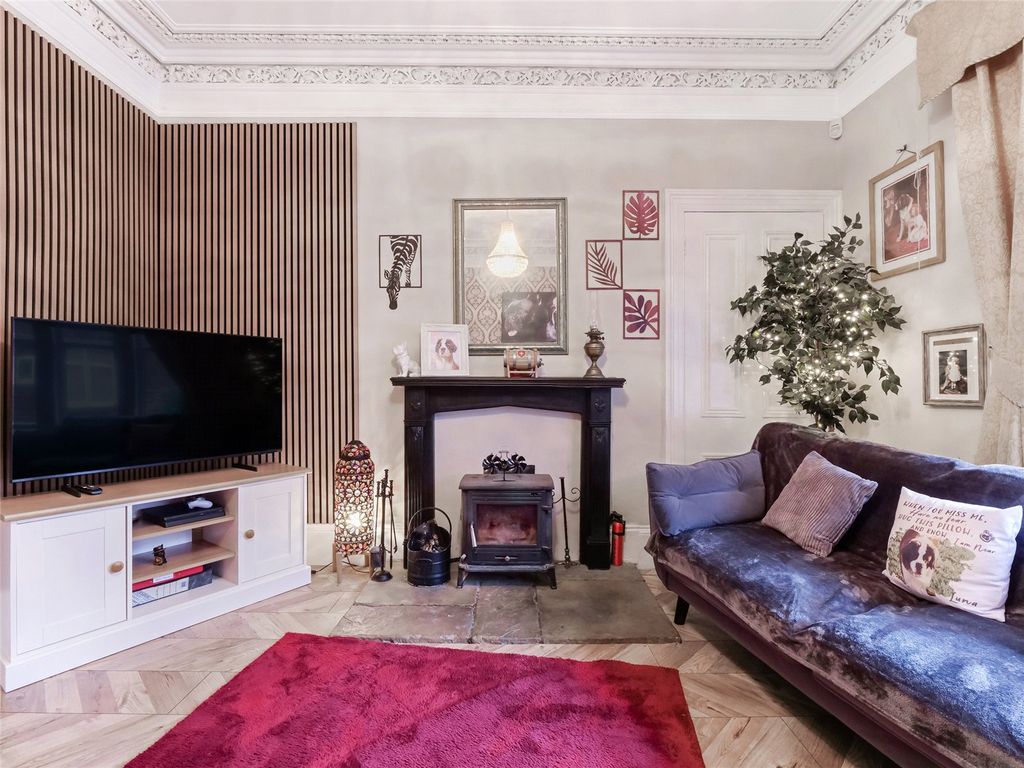 Property photo 3 of 19 Picture No. 20
