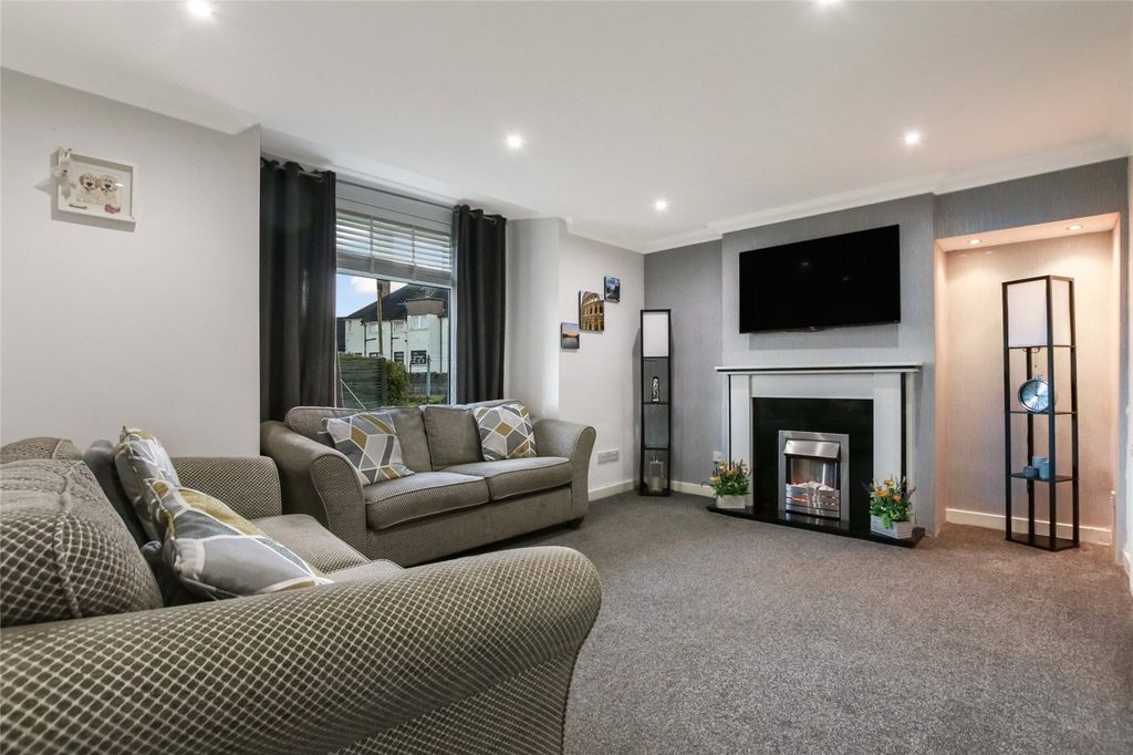 Property photo 2 of 15 Picture No. 03