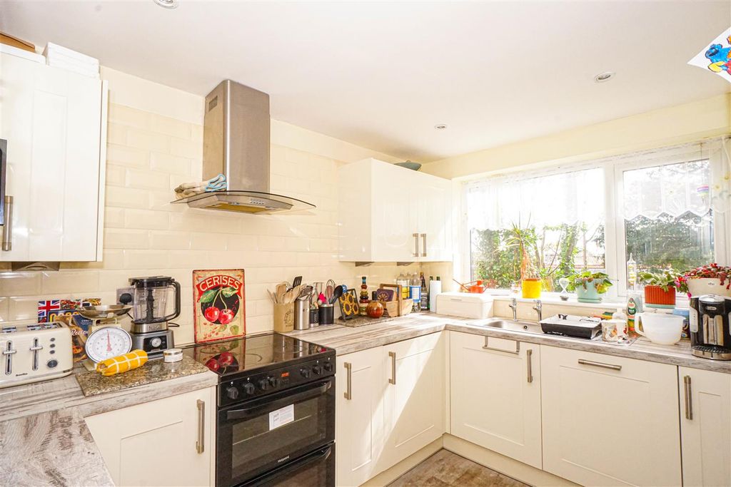 Property photo 3 of 10 Dsc01849.Jpg