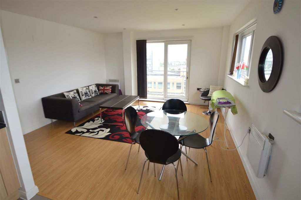 Property photo 3 of 10