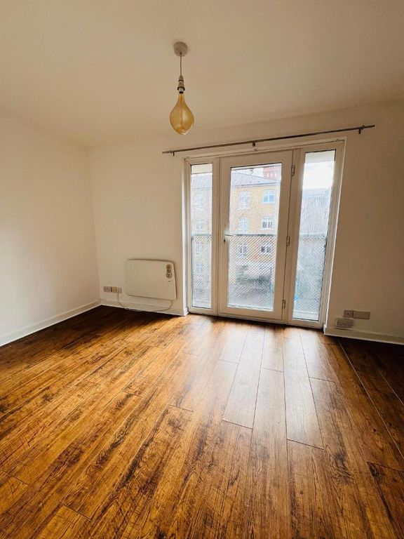 Property photo 3 of 6 Photo 3