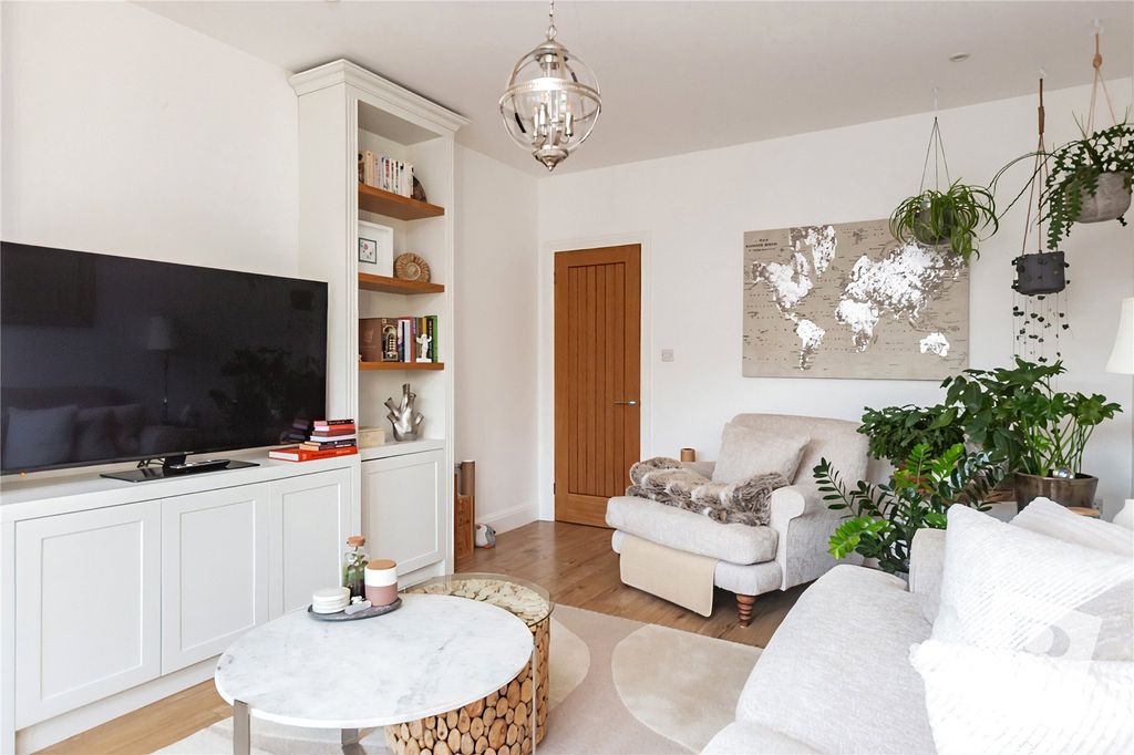 Property photo 2 of 12 Reception Room