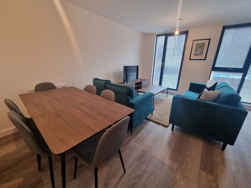 Property photo 3 of 18