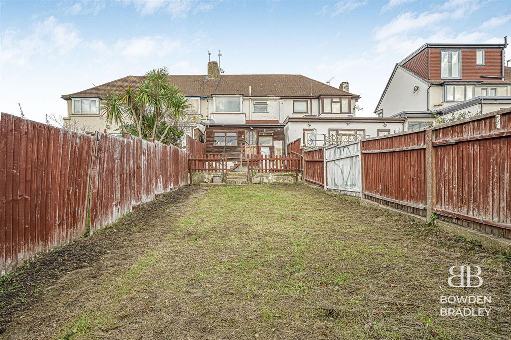 Property photo 2 of 14 Rear Garden