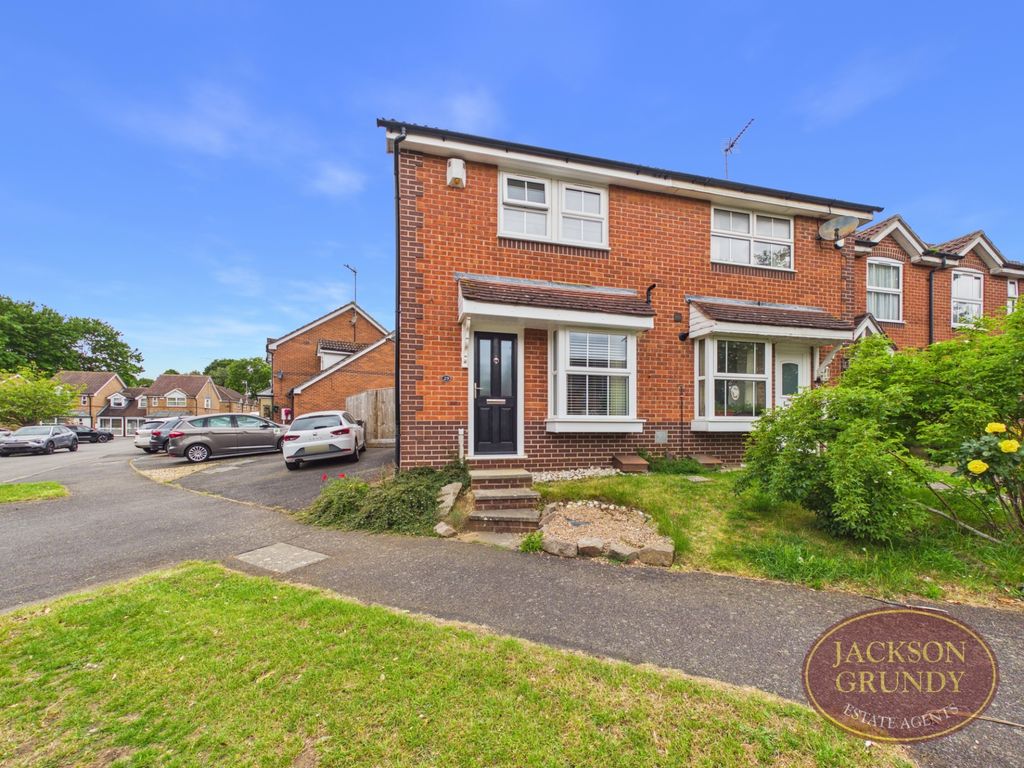 Property photo 1 of 15 Langsett Close