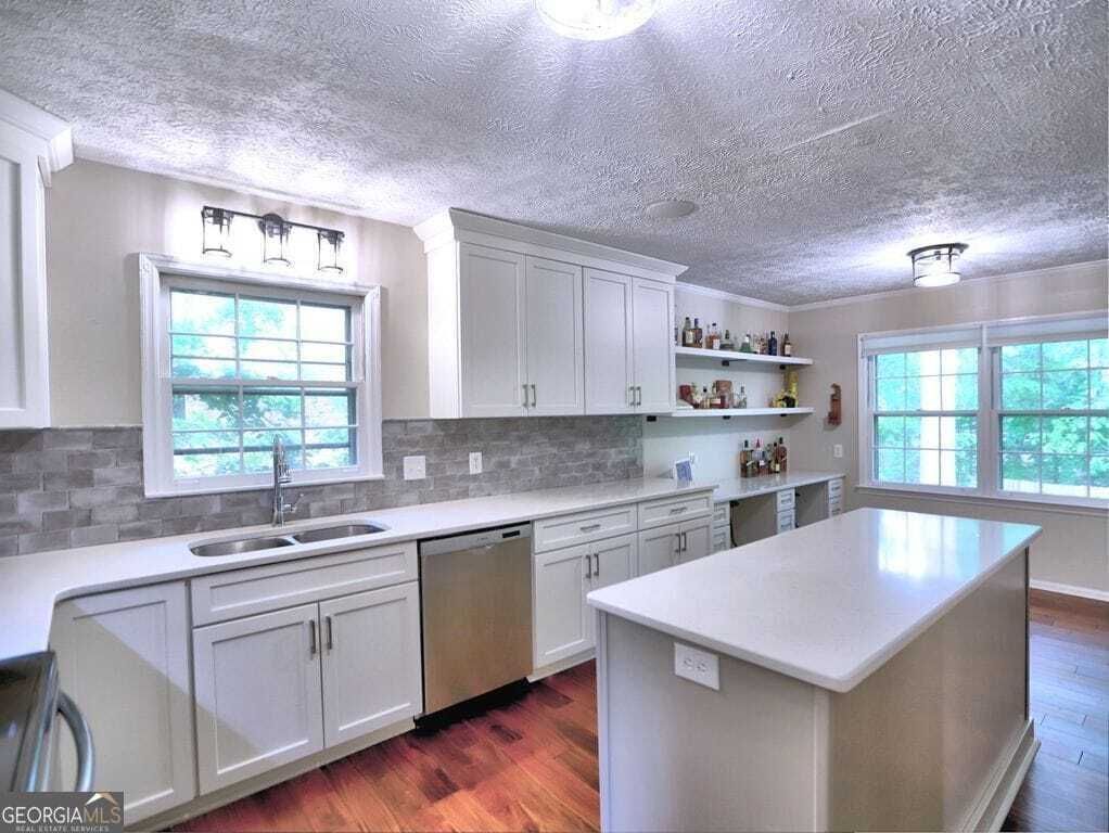 Property photo 3 of 25 <Alttext/>