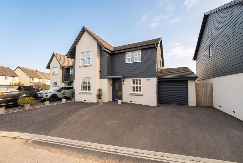 Property photo 1 of 24 Front Elevation