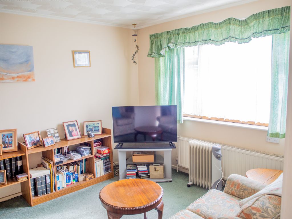 Property photo 3 of 9