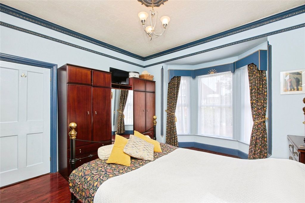 Property photo 3 of 25 Picture No. 03