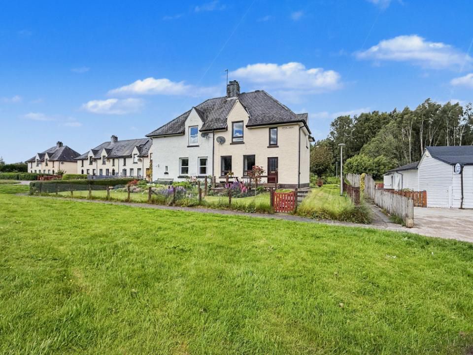 Property photo 2 of 45