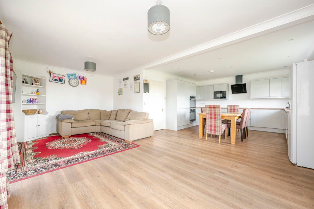 Property photo 2 of 30 Photo 15