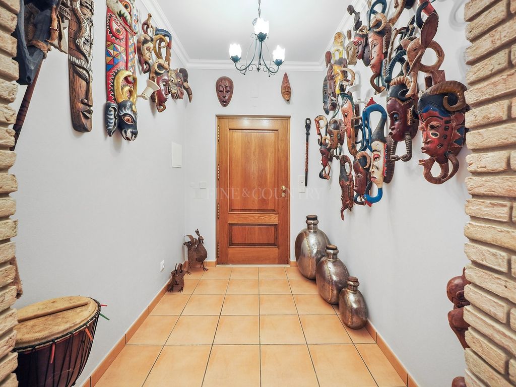 Property photo 3 of 30