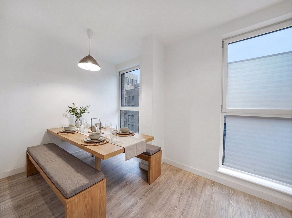 Property photo 3 of 24 Picture No. 31