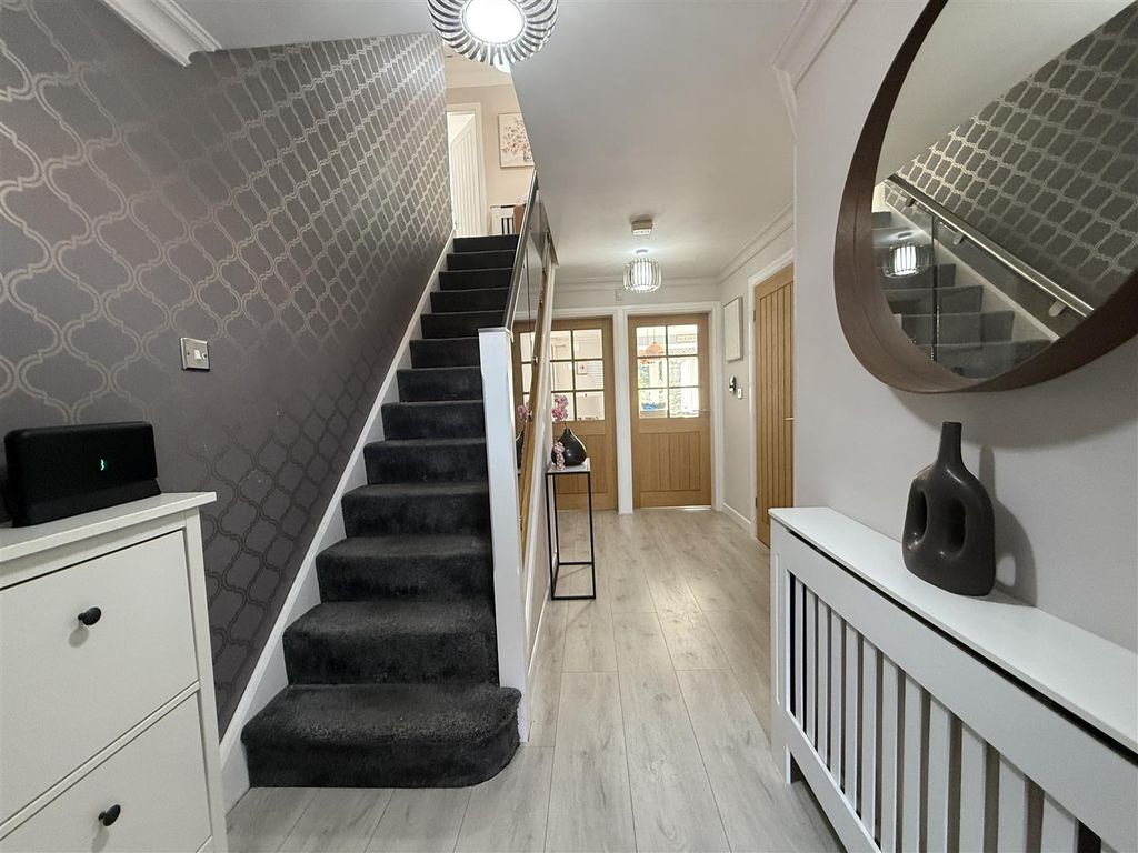 Property photo 2 of 33 Img_1743.Jpeg