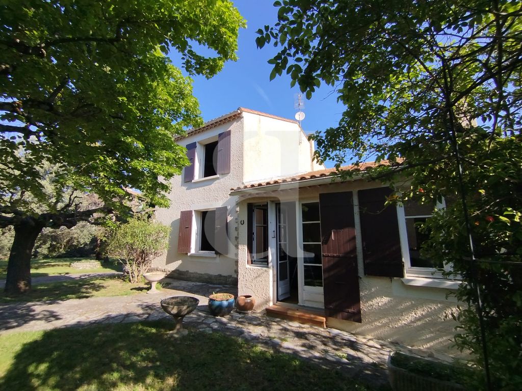 Property photo 1 of 17 Main Exterior View