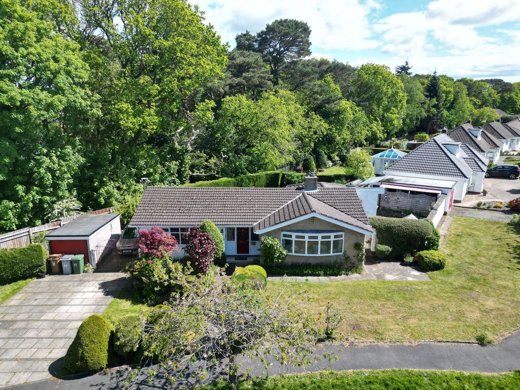 Property photo 1 of 30