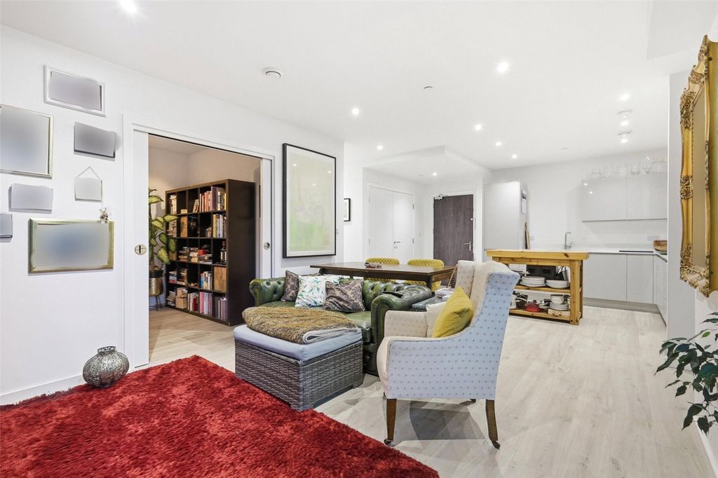 Property photo 2 of 22 Picture No. 05