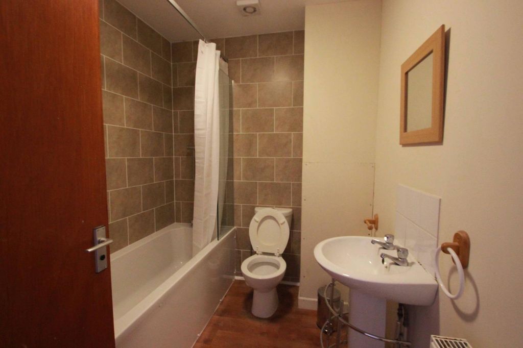 Property photo 3 of 6 Da83E4Ba-8c6F-4778-Bd95-2Dcd04dc952c.Jpg