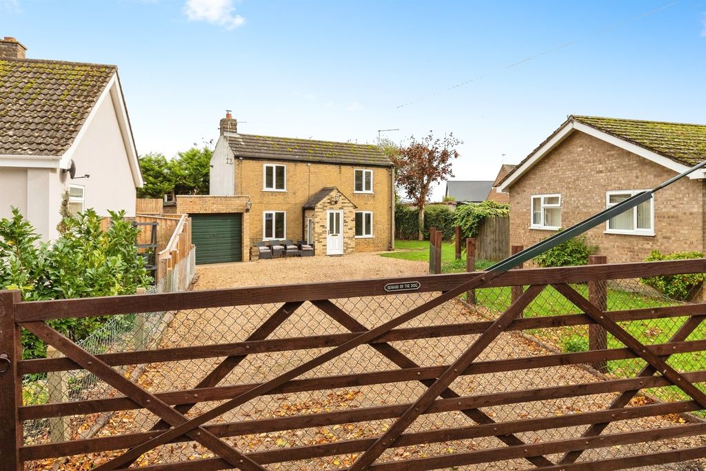 Property photo 1 of 15