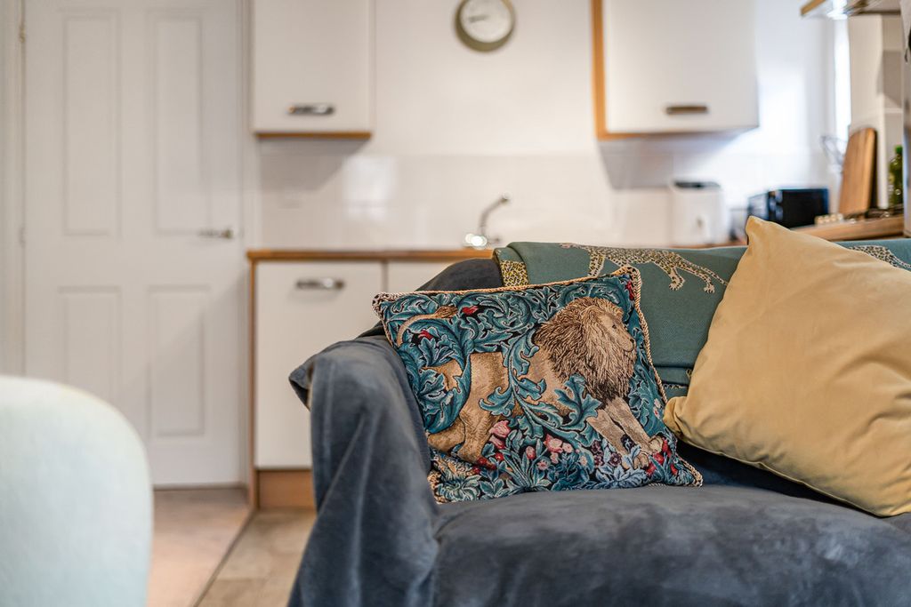 Additional image 10 of 1 bed flat for saleBlackthorn Road, Didcot OX11