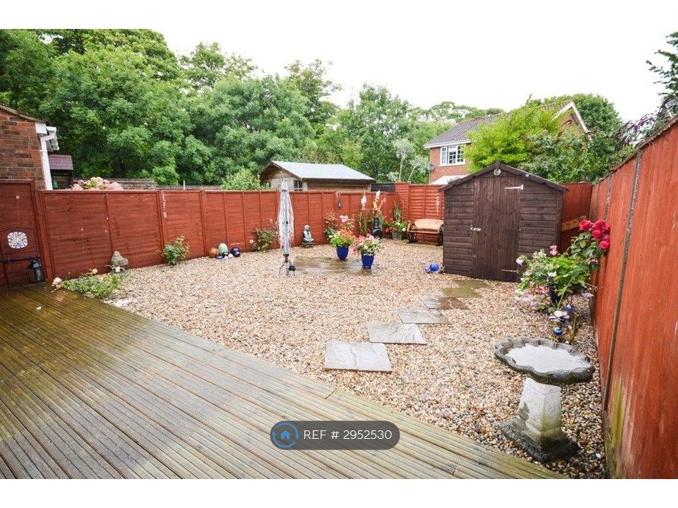 Property photo 3 of 11