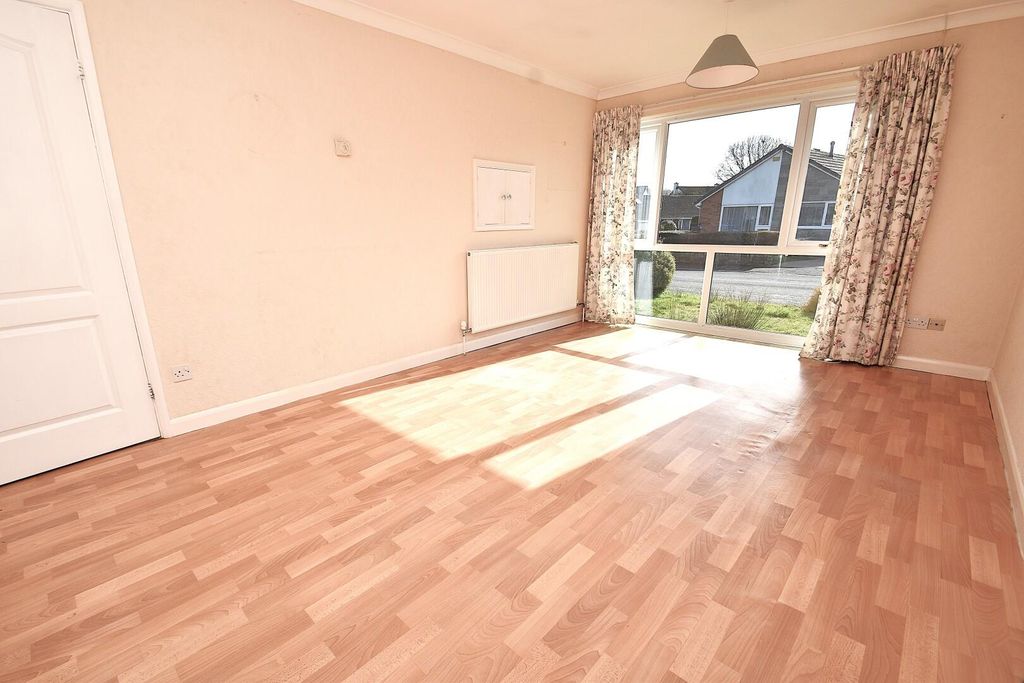 Property photo 2 of 12 Best Selling Agent