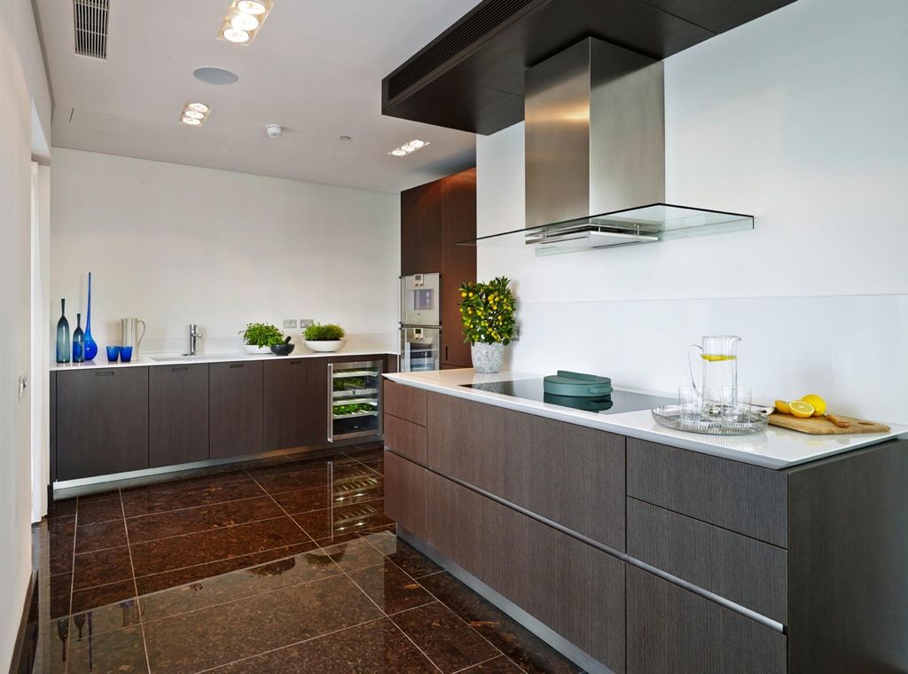 Property photo 2 of 10 Image