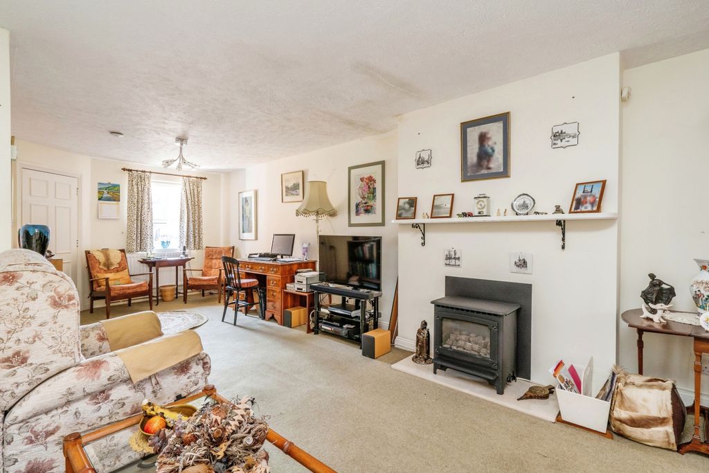 Property photo 3 of 17 Photography