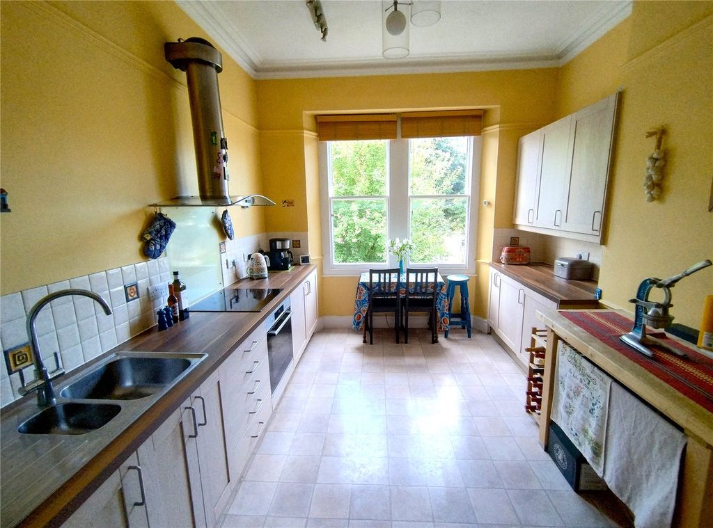 Property photo 1 of 19 Picture No. 39