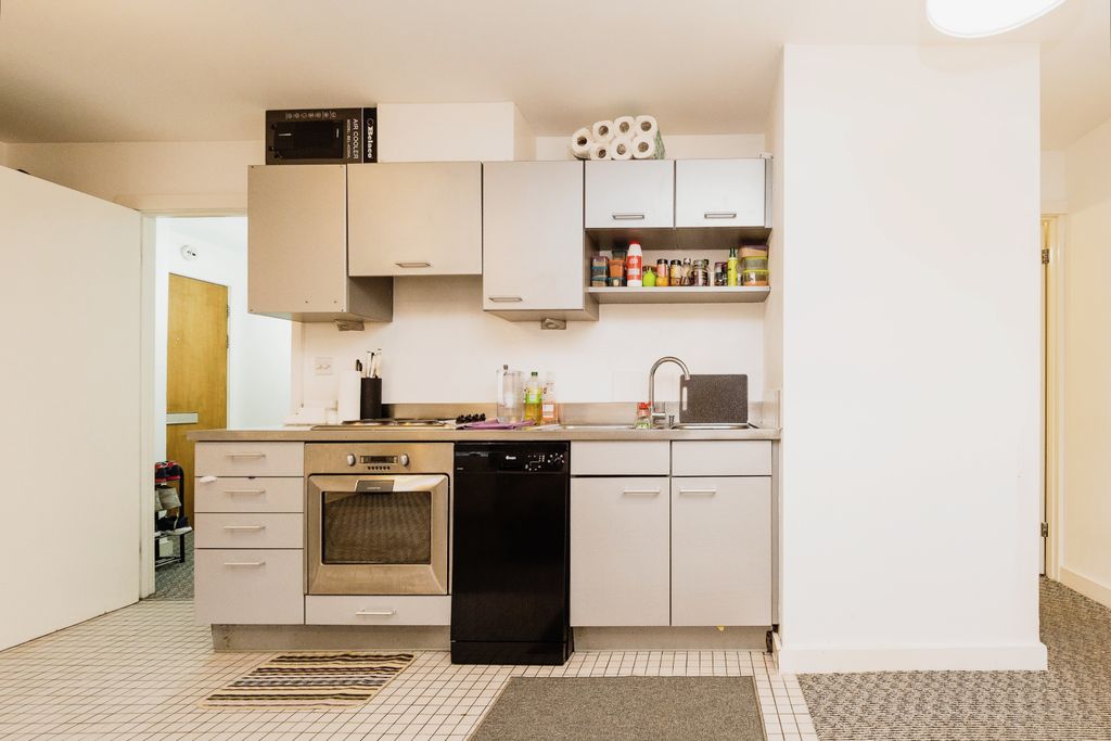Property photo 3 of 15 A7E4A546-4920-ee11-9966-000d3Ad539F5