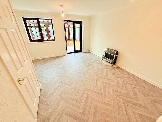 Property photo 2 of 18 l8.Jpg