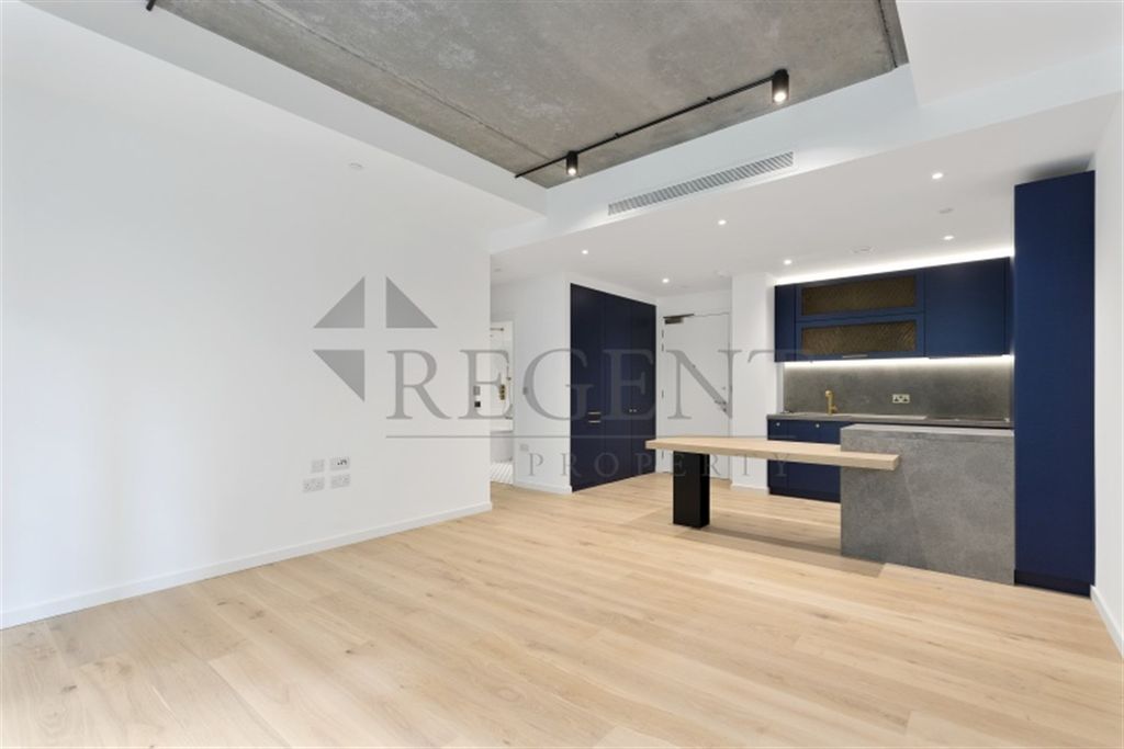 Property photo 3 of 7 Reception/Open Plan
